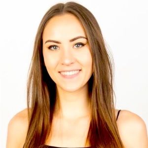 Meet your Posher, Alexandra